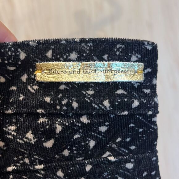 PILCRO AND THE LETTERPRESS • Black Corduroy Serif Pants • Size 27 Petite (US 4P) - Picture 6 of 8